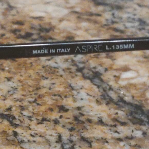 Aspire DEPENDABLE Black & Gold Round Eyeglasses Frames 49-19 135 main image 4